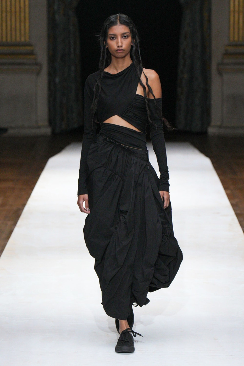 Yohji Yamamoto fashion show for Spring/Summer 2024
