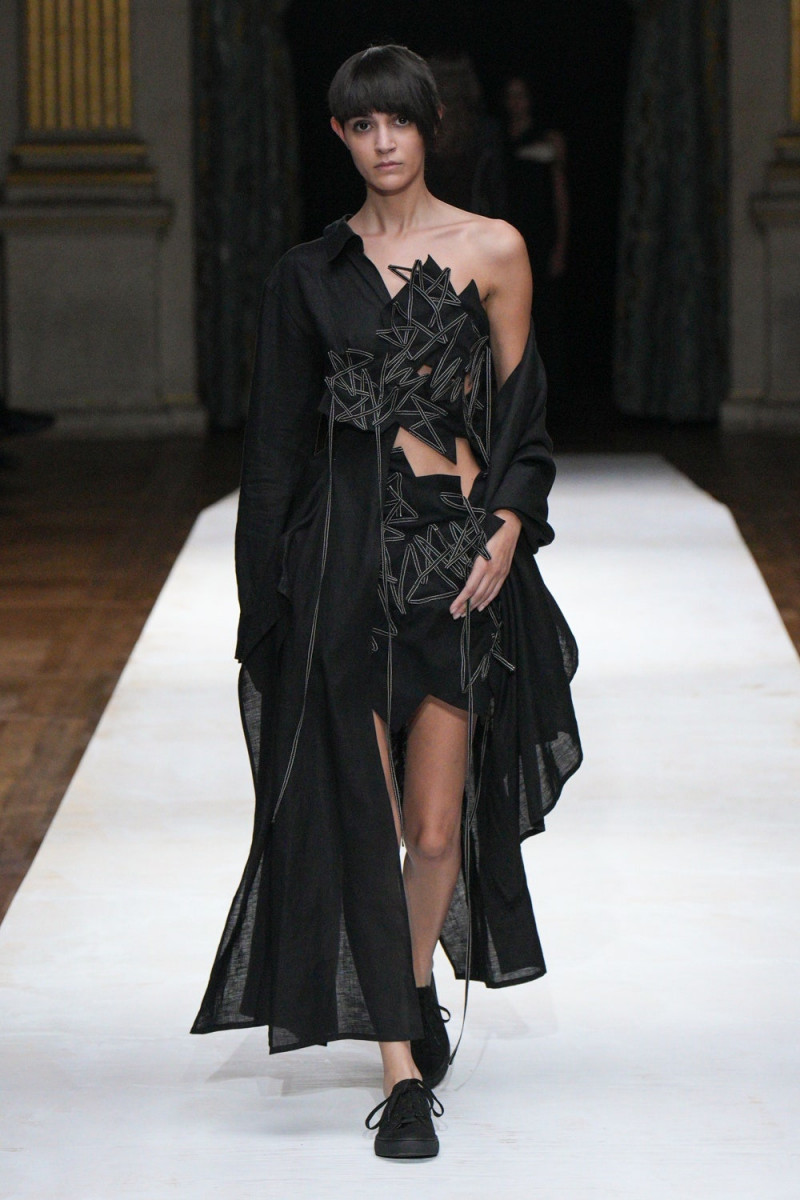 Yohji Yamamoto fashion show for Spring/Summer 2024