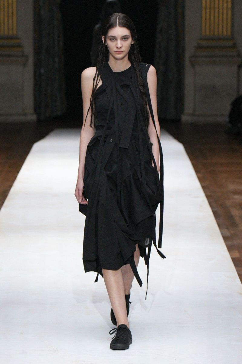 Yohji Yamamoto fashion show for Spring/Summer 2024