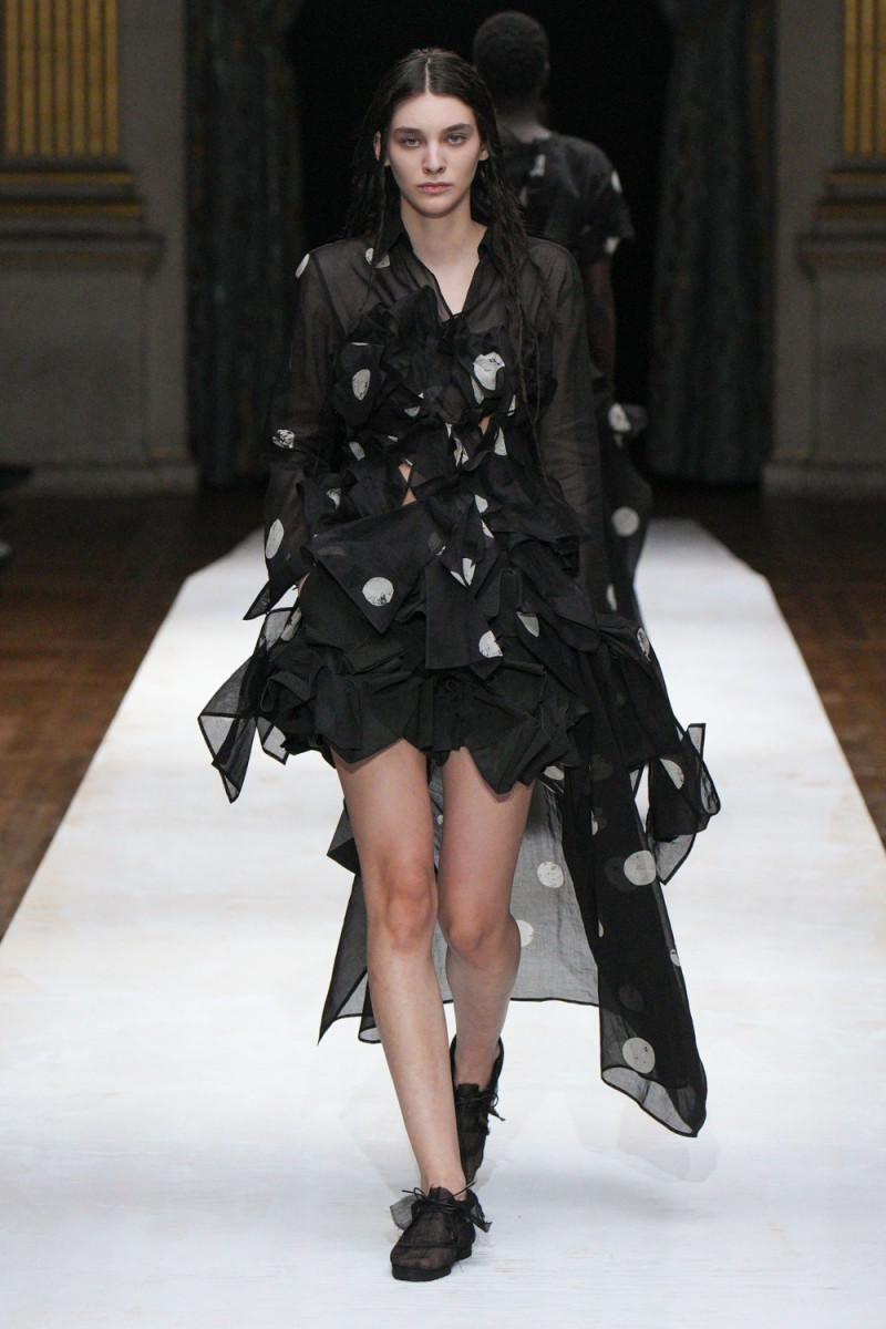 Yohji Yamamoto fashion show for Spring/Summer 2024