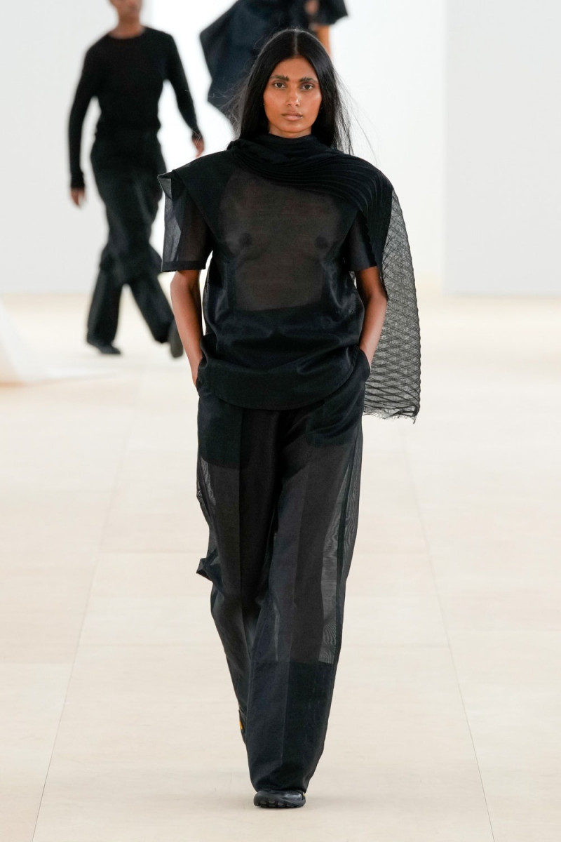 Issey Miyake fashion show for Spring/Summer 2024