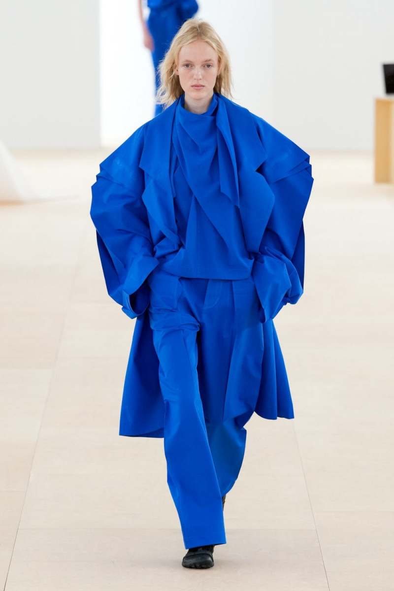 Issey Miyake fashion show for Spring/Summer 2024