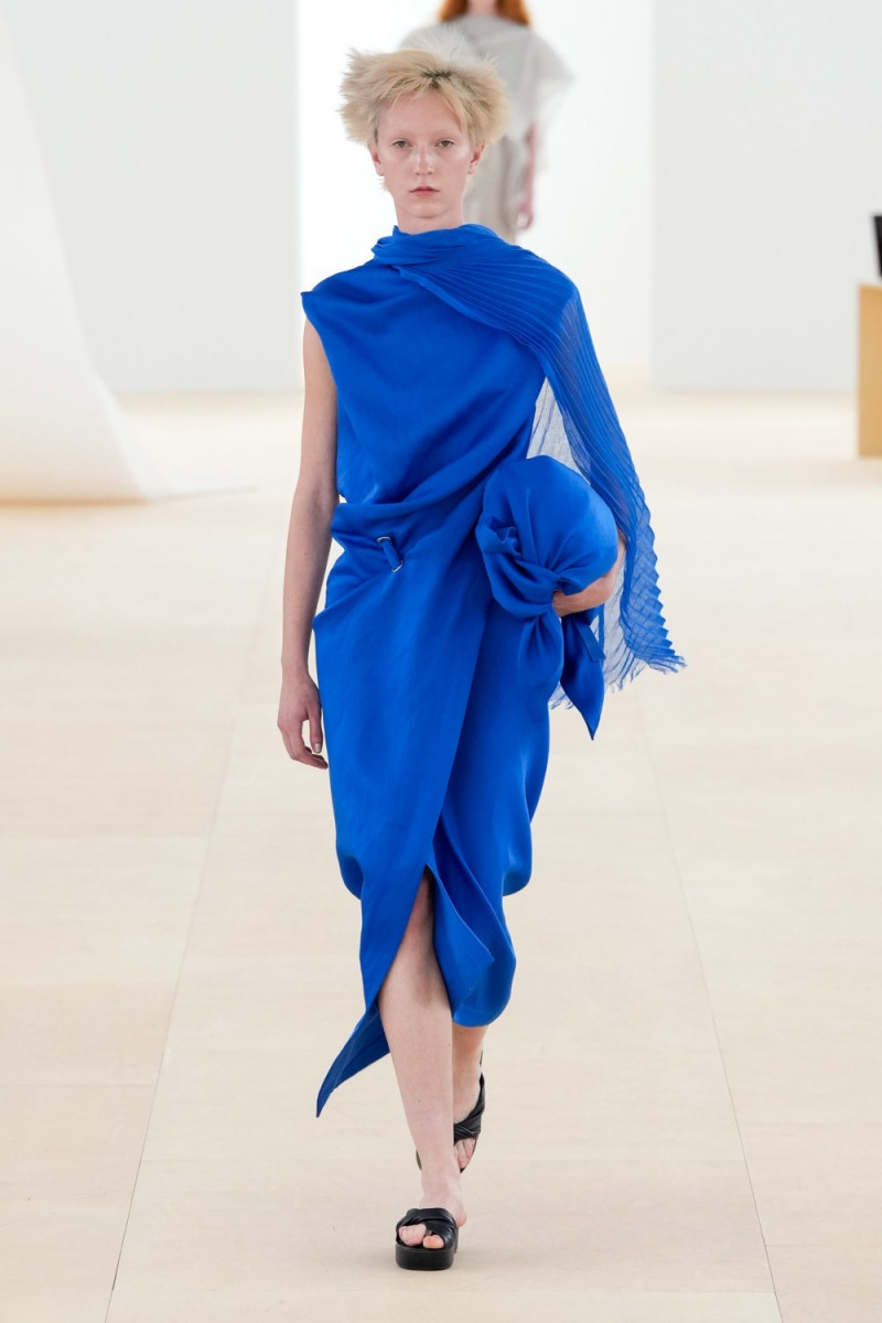 Issey Miyake fashion show for Spring/Summer 2024