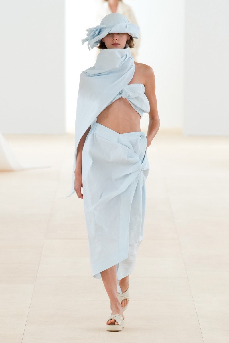 Issey Miyake fashion show for Spring/Summer 2024