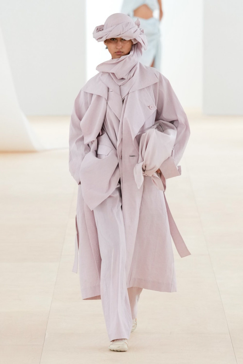 Issey Miyake fashion show for Spring/Summer 2024