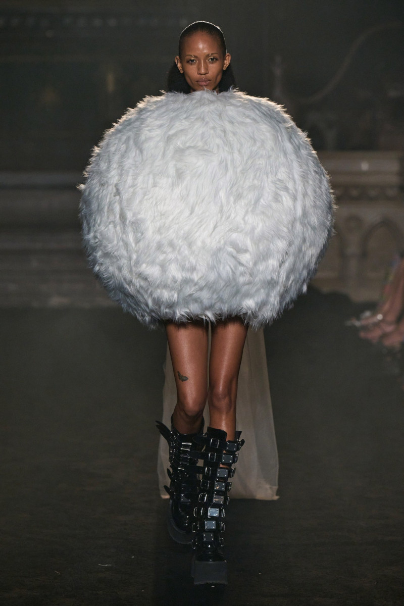 Adesuwa Aighewi featured in  the Christian Cowan fashion show for Spring/Summer 2024