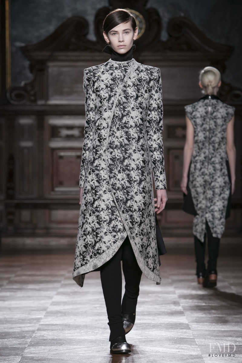 Aganovich fashion show for Autumn/Winter 2014