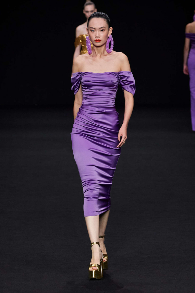 Chiara Boni La Petite Robe fashion show for Spring/Summer 2024