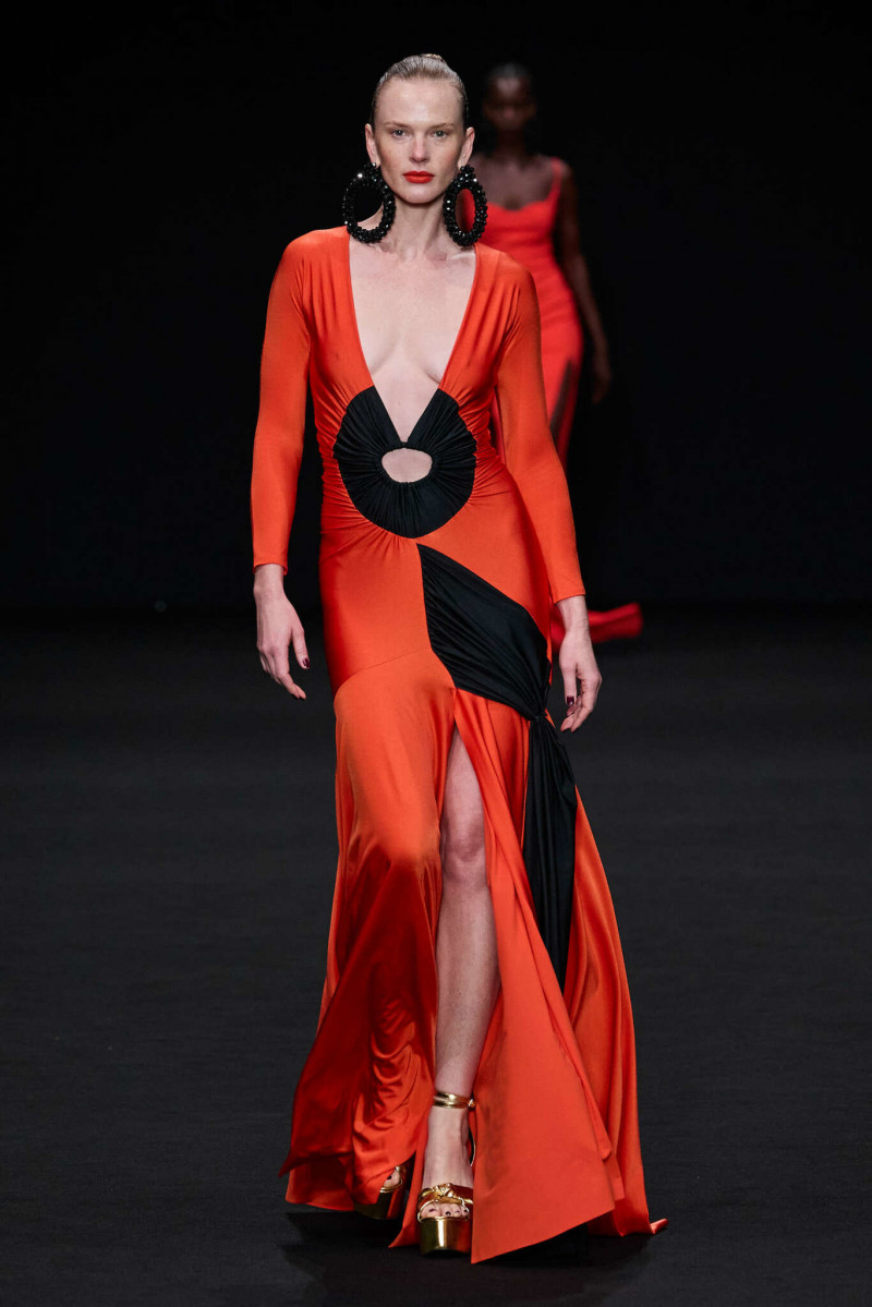 Chiara Boni La Petite Robe fashion show for Spring/Summer 2024