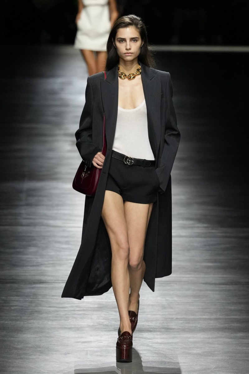 Ana Rossolovich featured in  the Gucci fashion show for Spring/Summer 2024