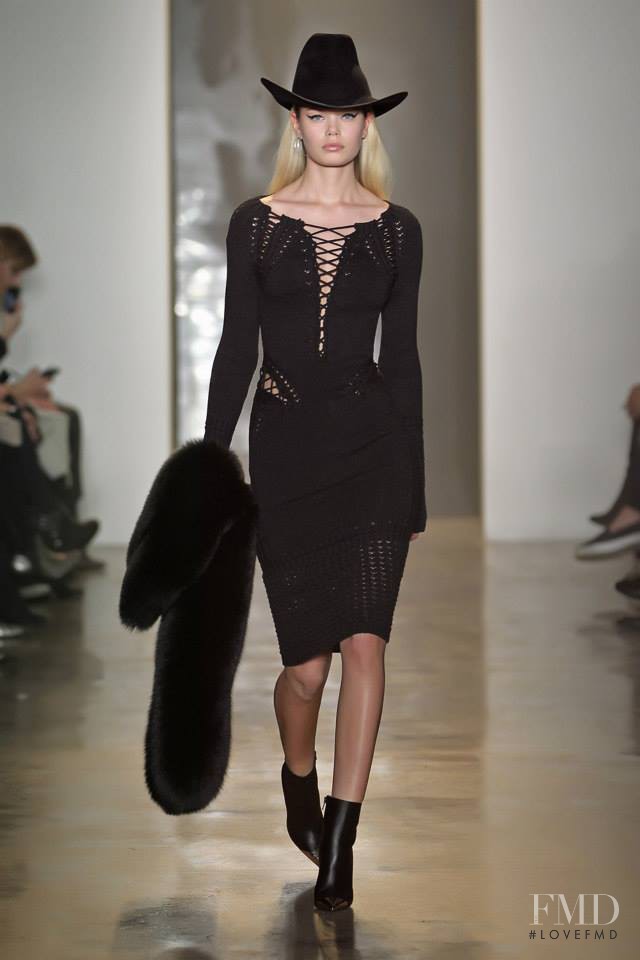 Frida Aasen featured in  the Cushnie Et Ochs fashion show for Autumn/Winter 2014