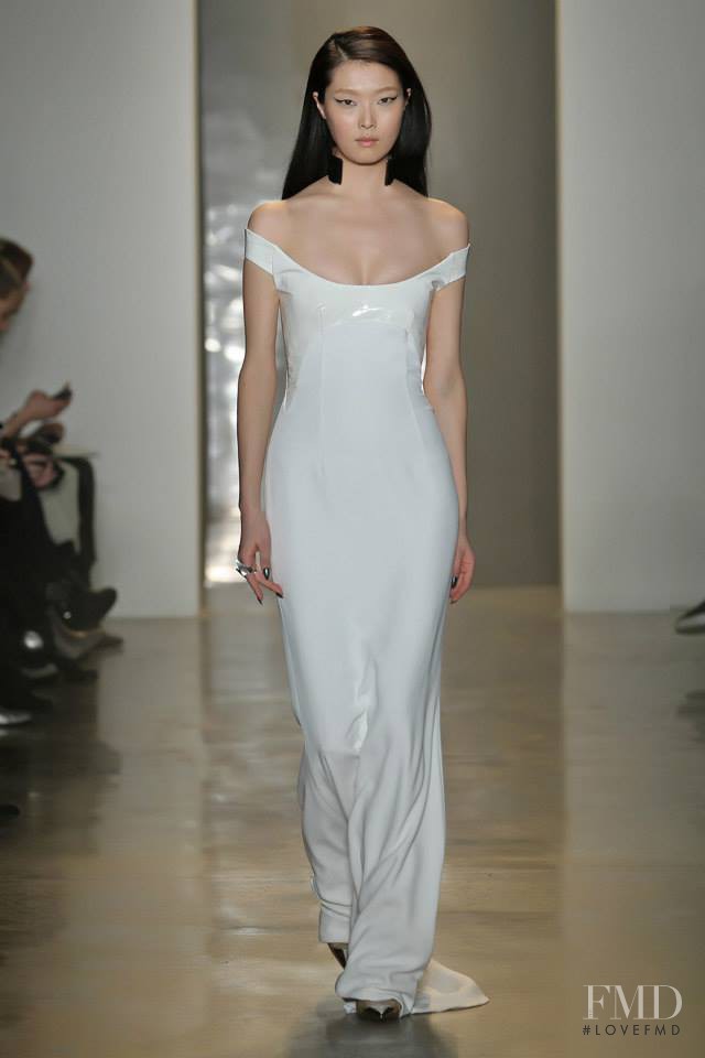 Sung Hee Kim featured in  the Cushnie Et Ochs fashion show for Autumn/Winter 2014