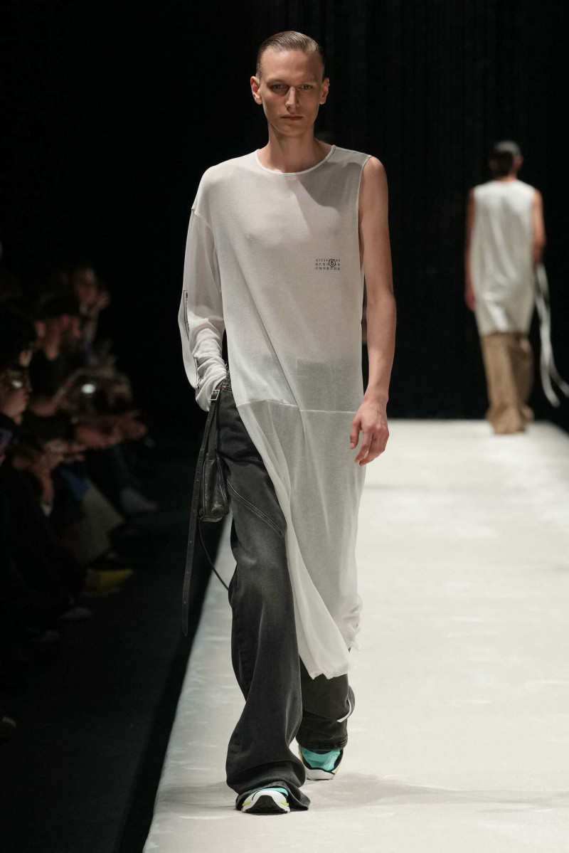 MM6 Maison Martin Margiela fashion show for Spring/Summer 2024