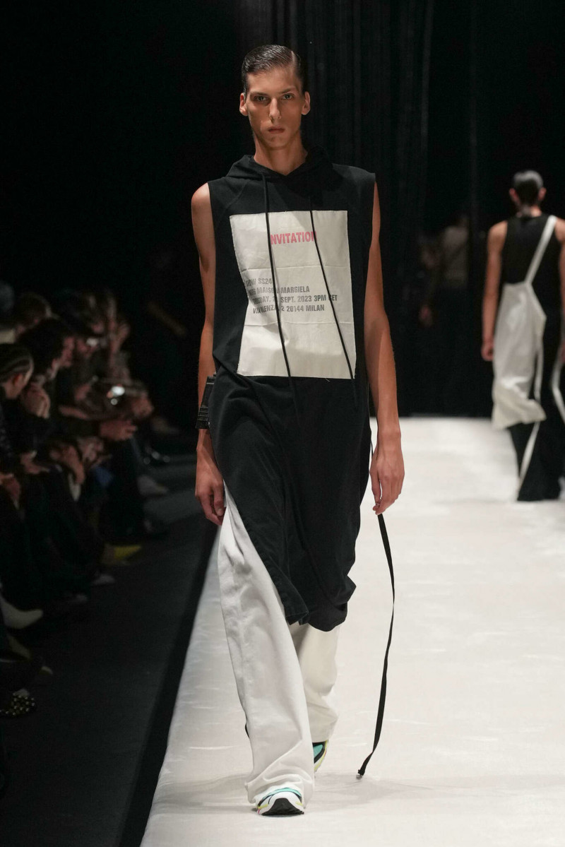 MM6 Maison Martin Margiela fashion show for Spring/Summer 2024