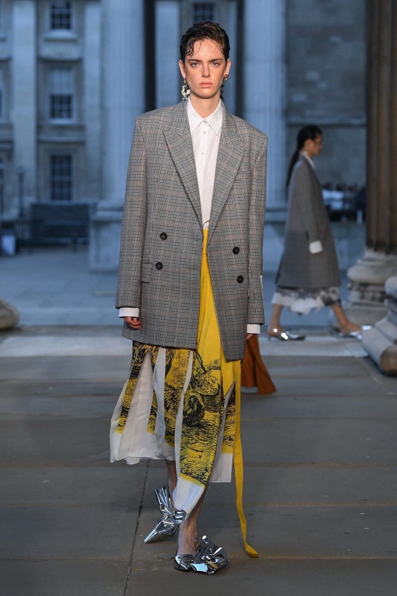 Erdem fashion show for Spring/Summer 2024