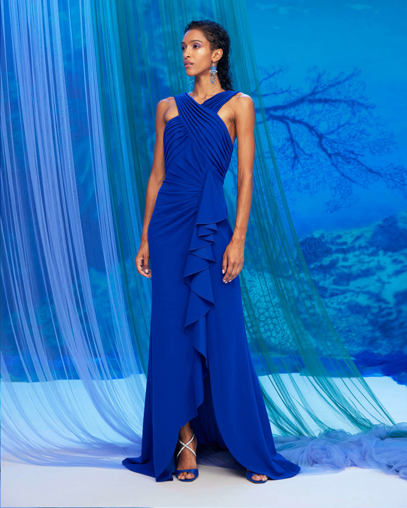 Tadashi Shoji fashion show for Spring/Summer 2024