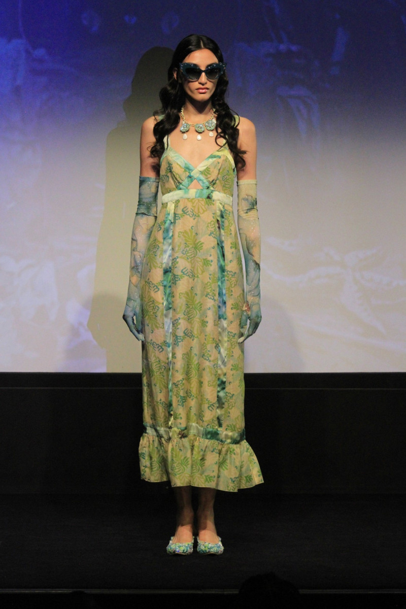 Anna Sui fashion show for Spring/Summer 2024