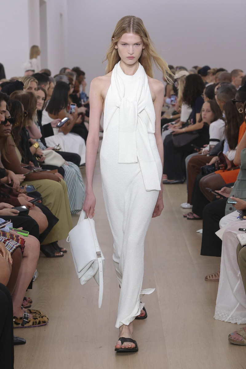 Proenza Schouler fashion show for Spring/Summer 2024