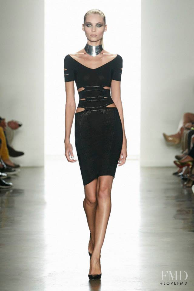 Cushnie Et Ochs fashion show for Spring/Summer 2014