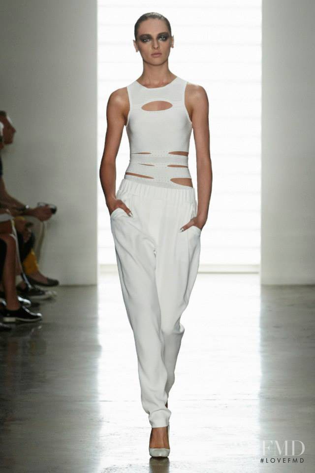 Cushnie Et Ochs fashion show for Spring/Summer 2014