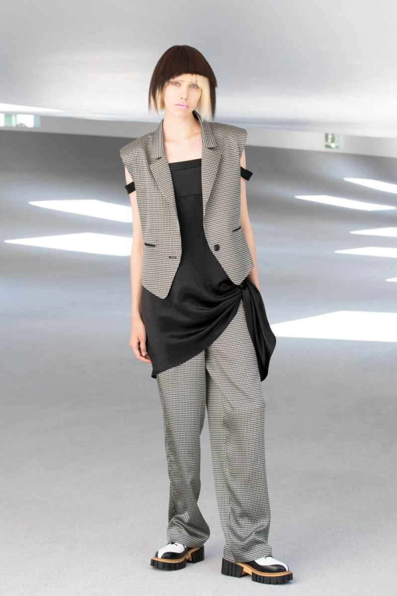 Hiroko Koshino fashion show for Spring/Summer 2024