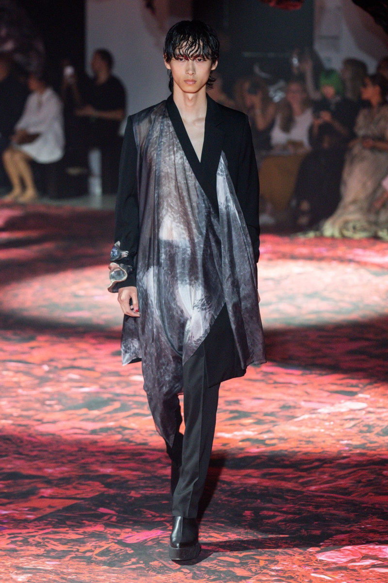 Yuima Nakazato fashion show for Autumn/Winter 2023