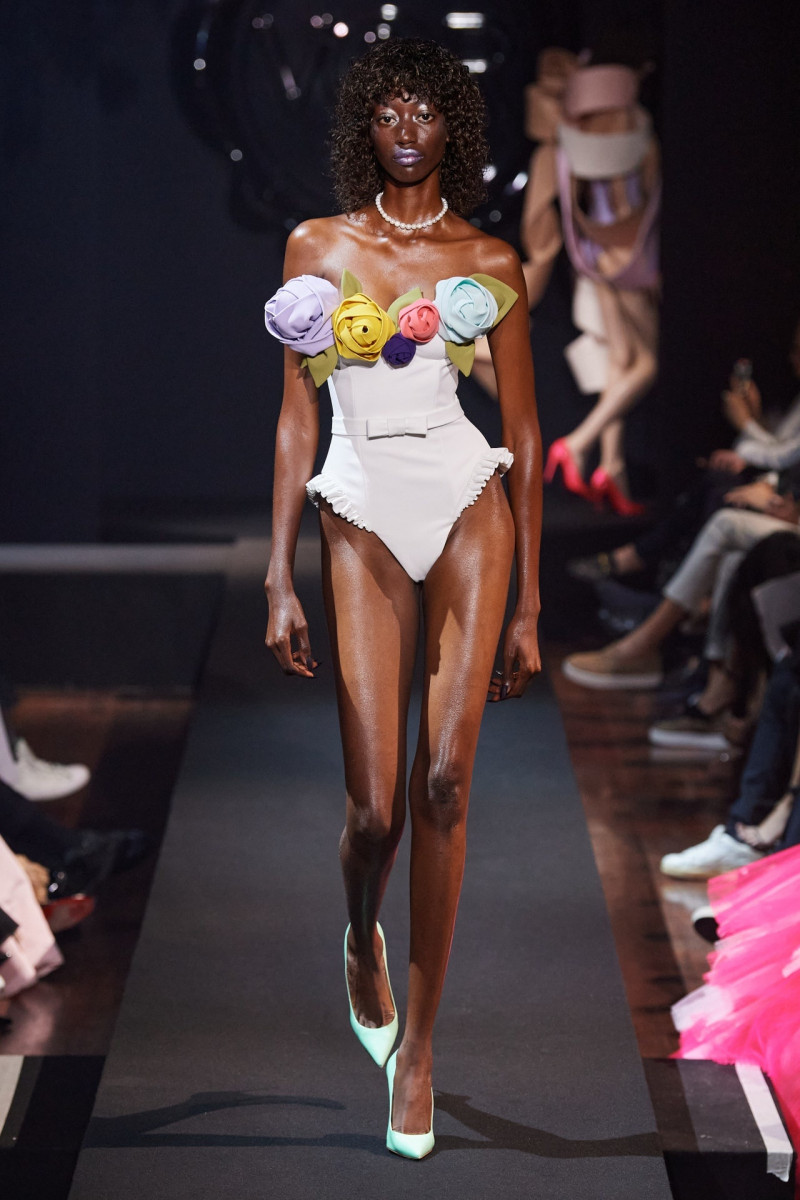 Viktor & Rolf fashion show for Autumn/Winter 2023