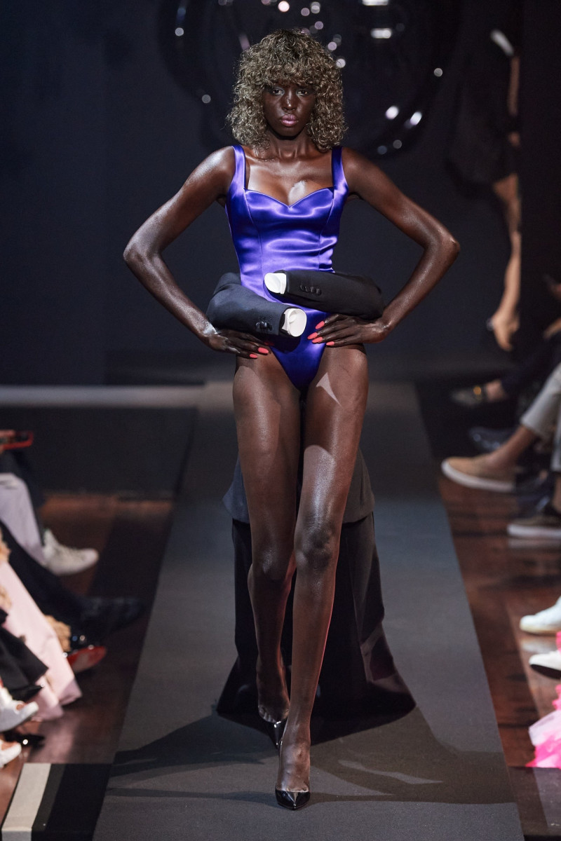 Viktor & Rolf fashion show for Autumn/Winter 2023