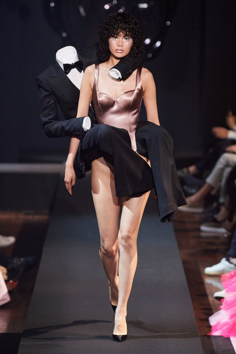 Viktor & Rolf fashion show for Autumn/Winter 2023