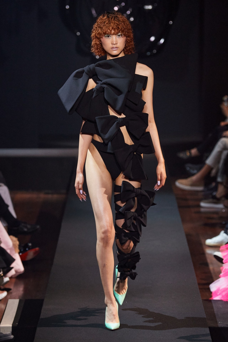 Viktor & Rolf fashion show for Autumn/Winter 2023