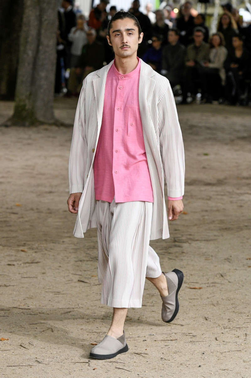 Homme Plissé Issey Miyake fashion show for Spring/Summer 2020