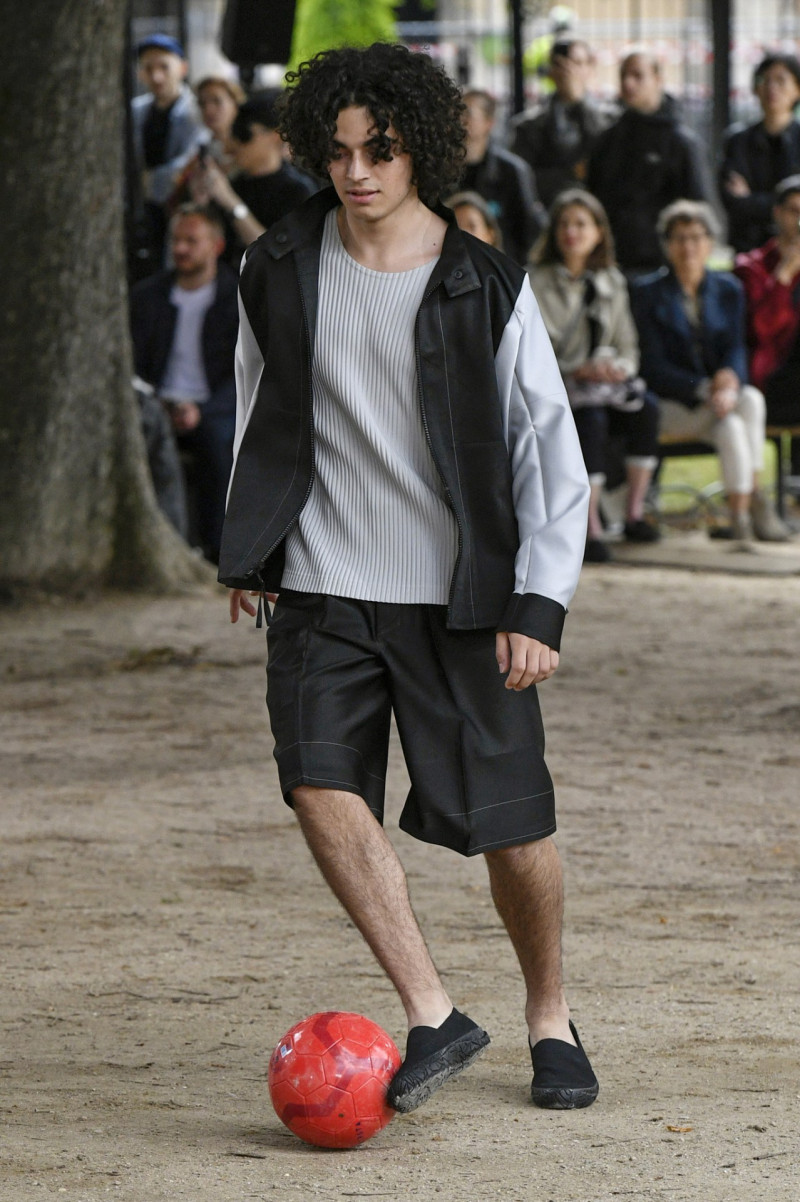 Homme Plissé Issey Miyake fashion show for Spring/Summer 2020