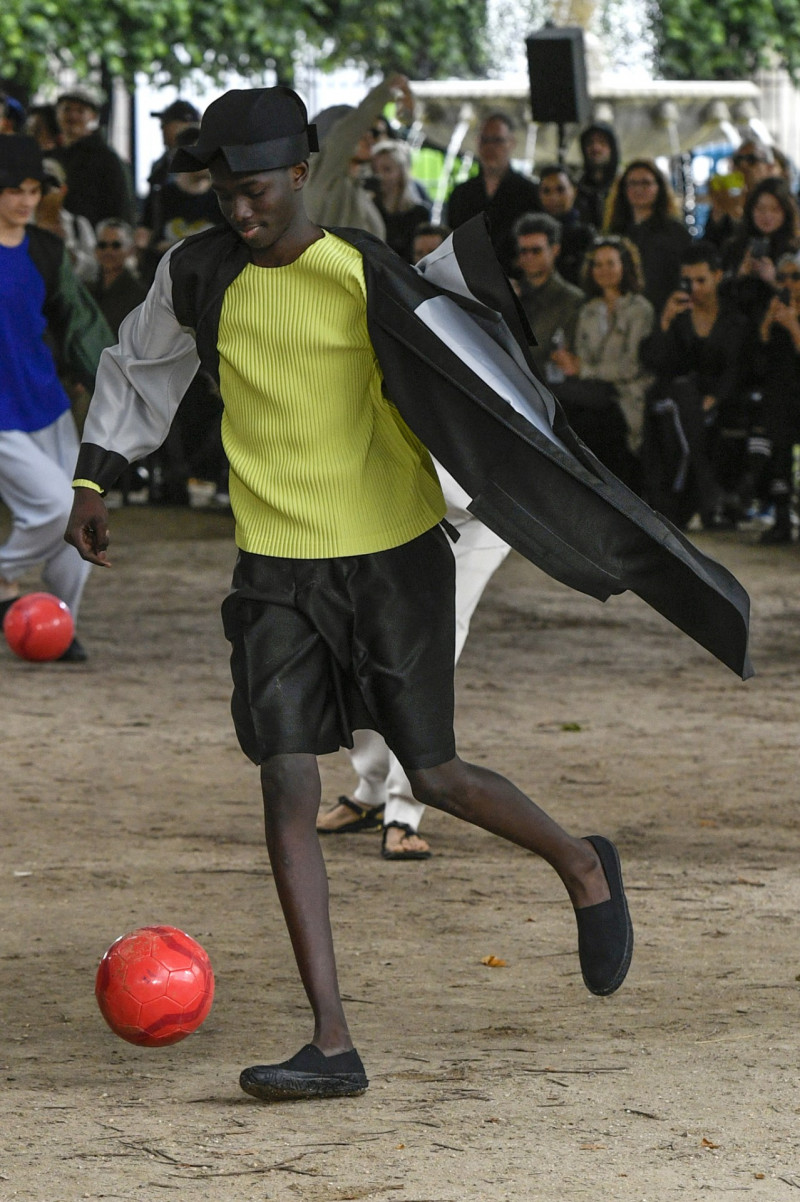 Homme Plissé Issey Miyake fashion show for Spring/Summer 2020