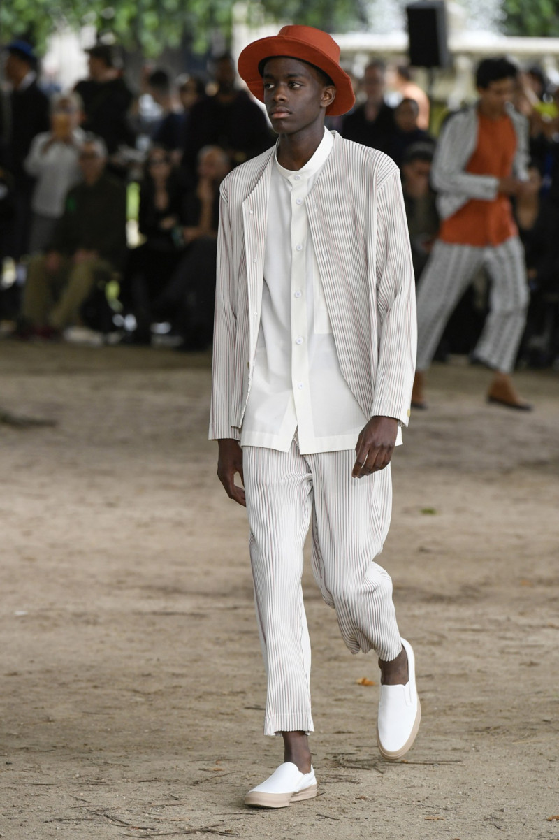 Homme Plissé Issey Miyake fashion show for Spring/Summer 2020