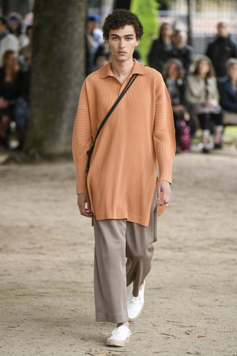 Clement Cornebize featured in  the Homme Plissé Issey Miyake fashion show for Spring/Summer 2020