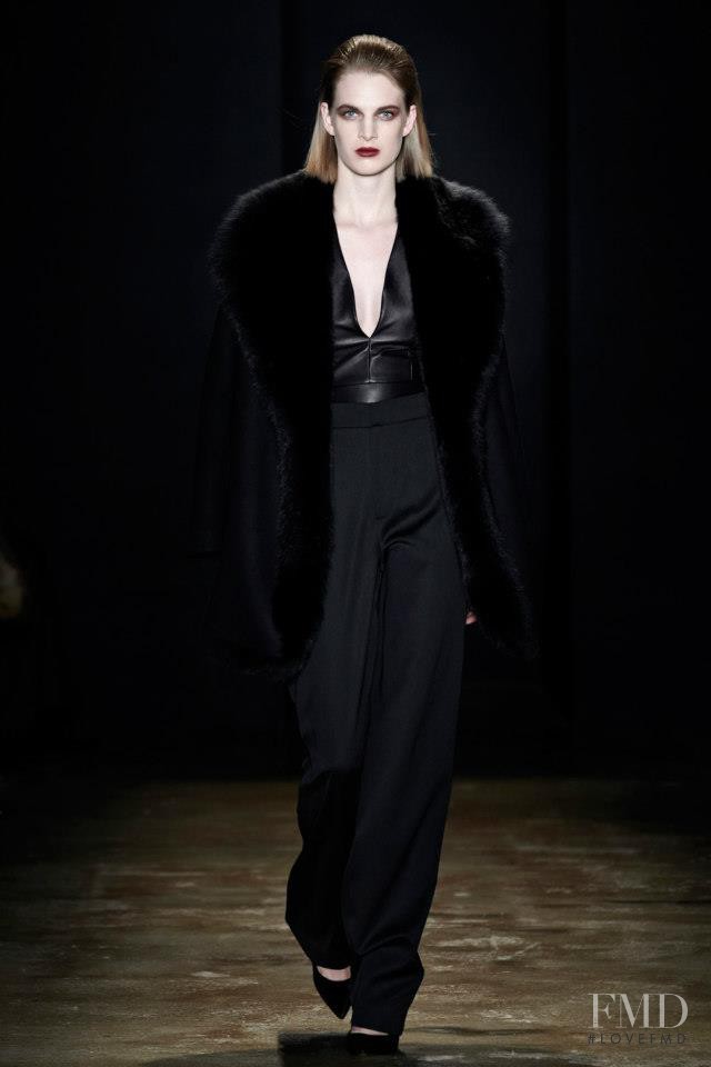 Cushnie Et Ochs fashion show for Autumn/Winter 2013