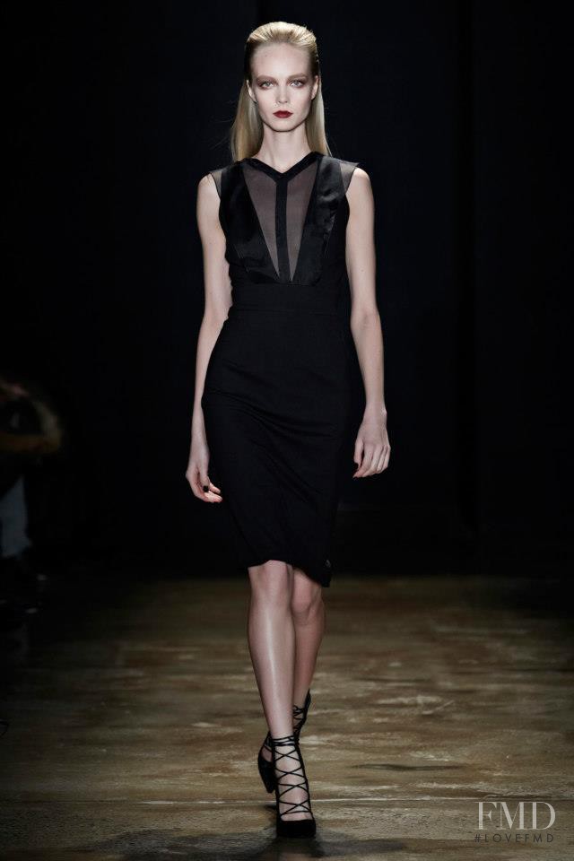 Cushnie Et Ochs fashion show for Autumn/Winter 2013