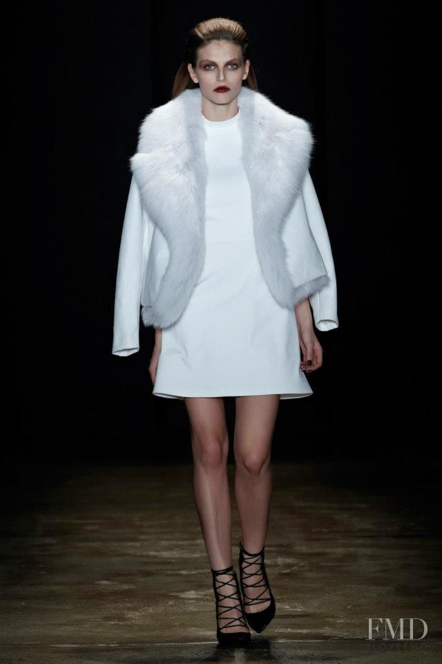 Karlina Caune featured in  the Cushnie Et Ochs fashion show for Autumn/Winter 2013