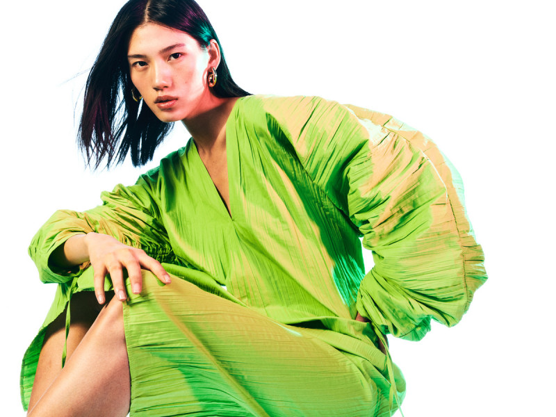 Xie Jia Yun featured in  the H&M lookbook for Spring/Summer 2023