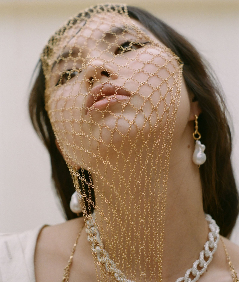 Maggie Yu featured in  the Alighieri Bridal advertisement for Summer 2021