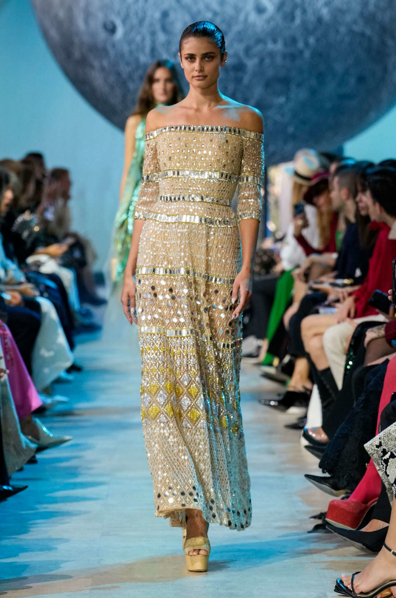 Taylor Hill featured in  the Elie Saab fashion show for Spring/Summer 2024