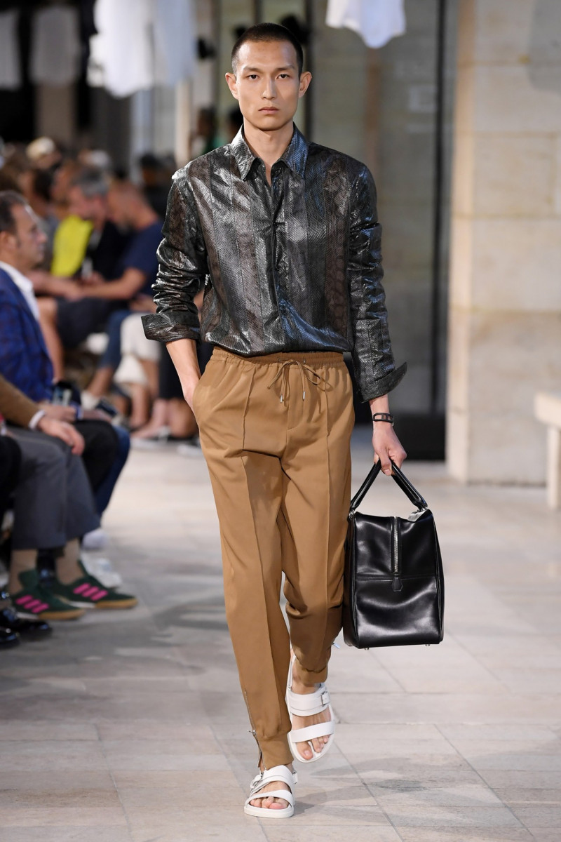Zhang Wenhui featured in  the Hermès fashion show for Spring/Summer 2019