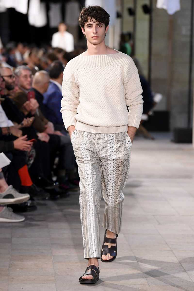 Oscar Kindelan featured in  the Hermès fashion show for Spring/Summer 2019