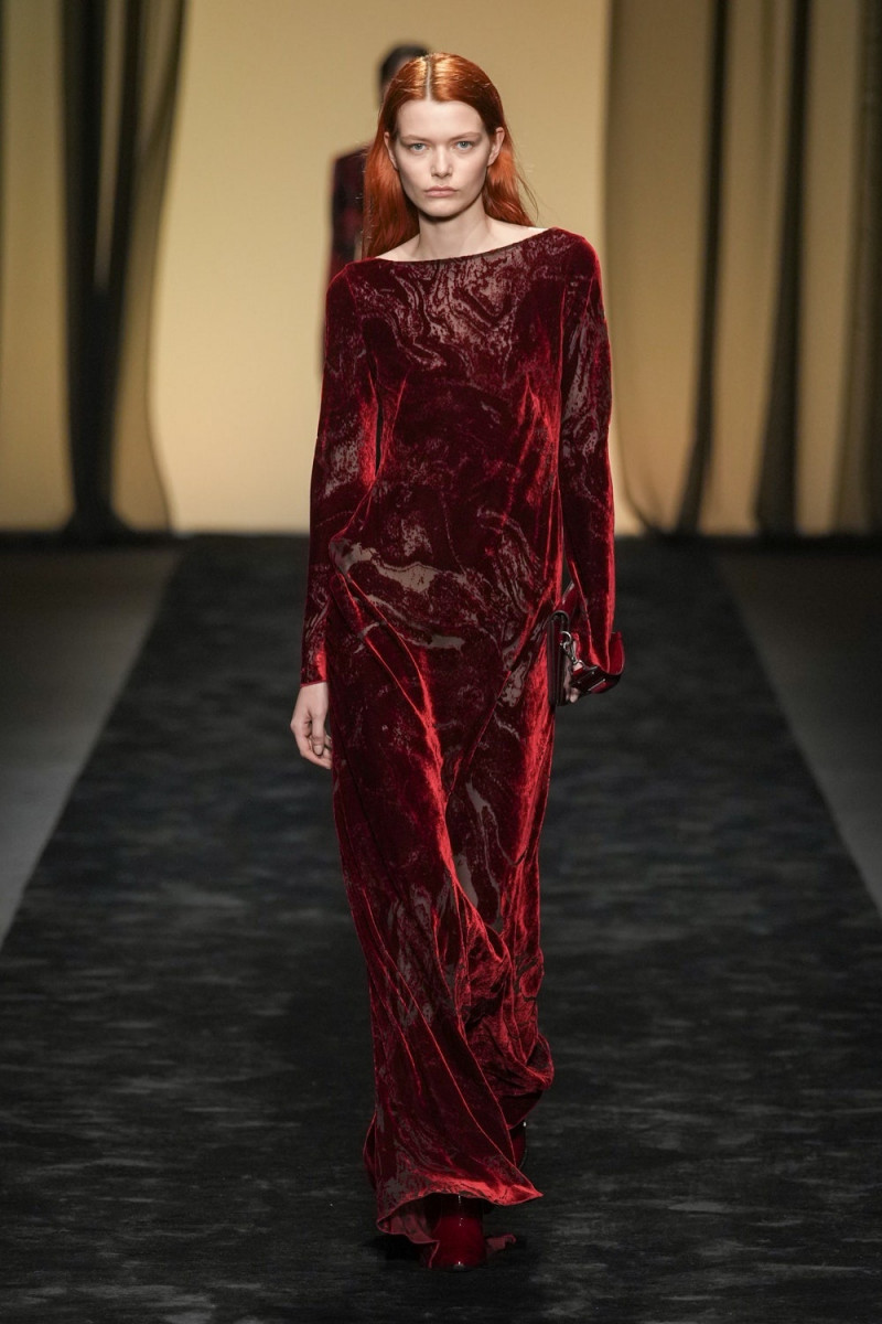 Alberta Ferretti fashion show for Autumn/Winter 2023