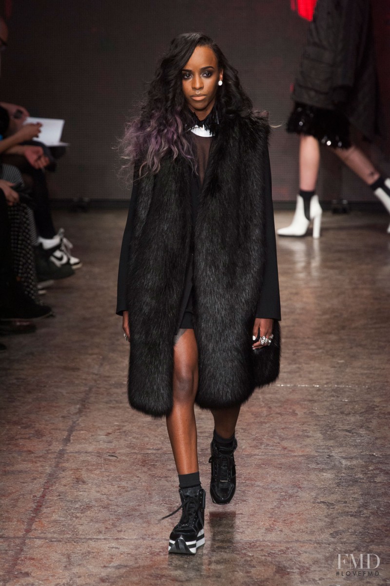 DKNY fashion show for Autumn/Winter 2014