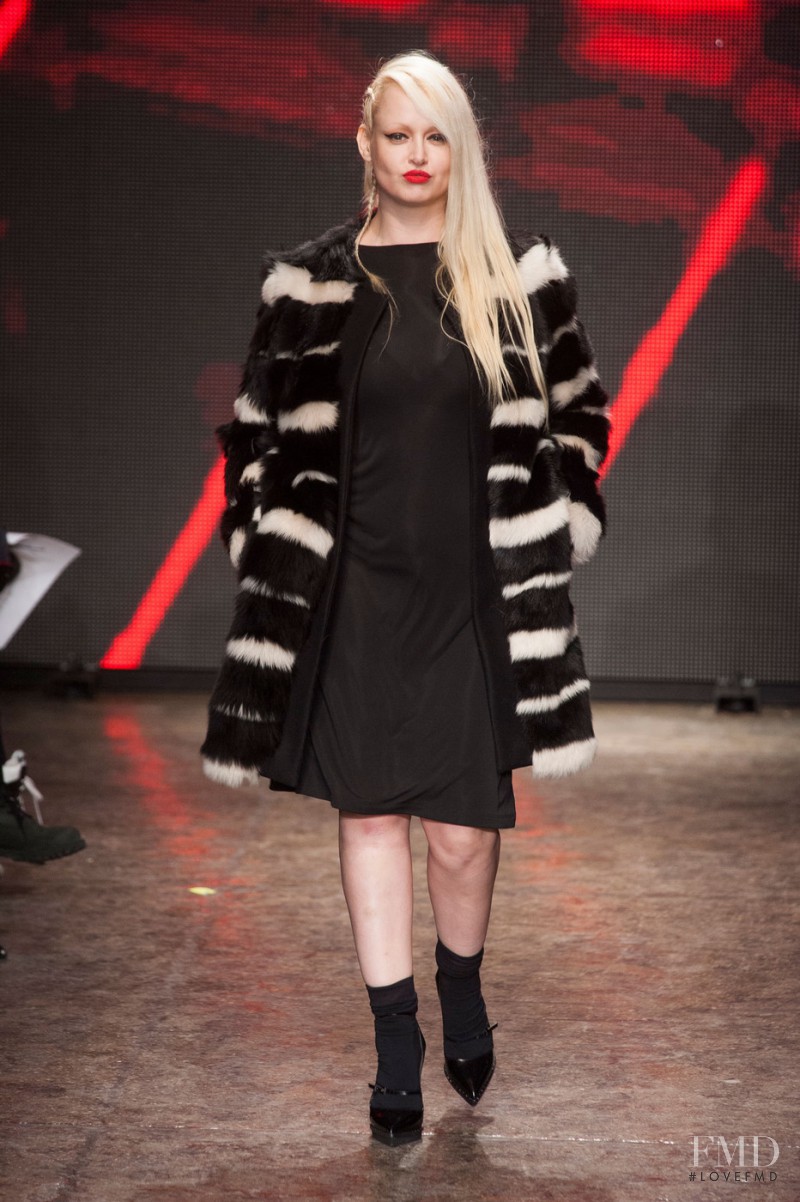 DKNY fashion show for Autumn/Winter 2014