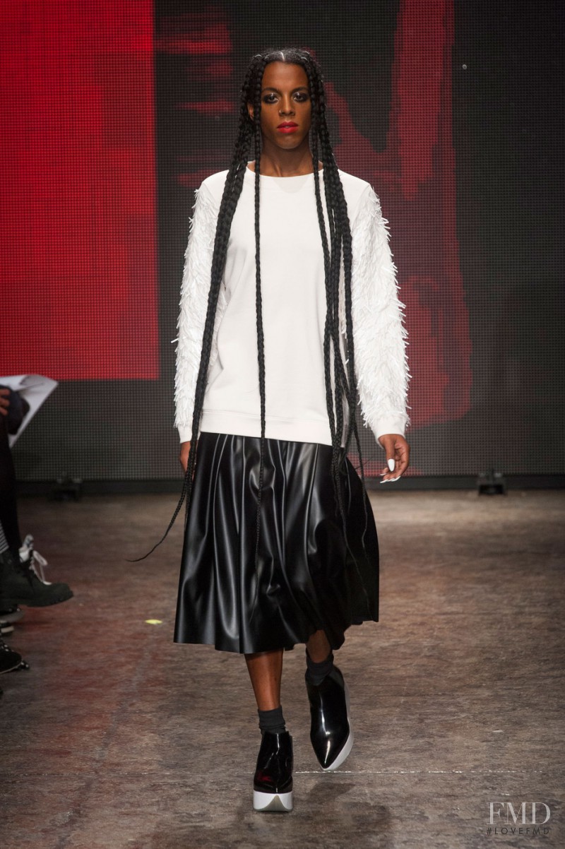 DKNY fashion show for Autumn/Winter 2014