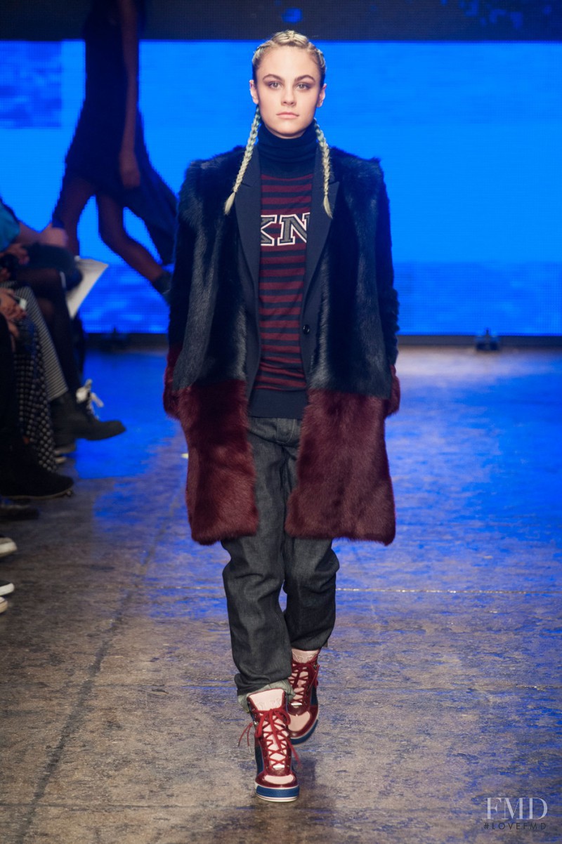 DKNY fashion show for Autumn/Winter 2014