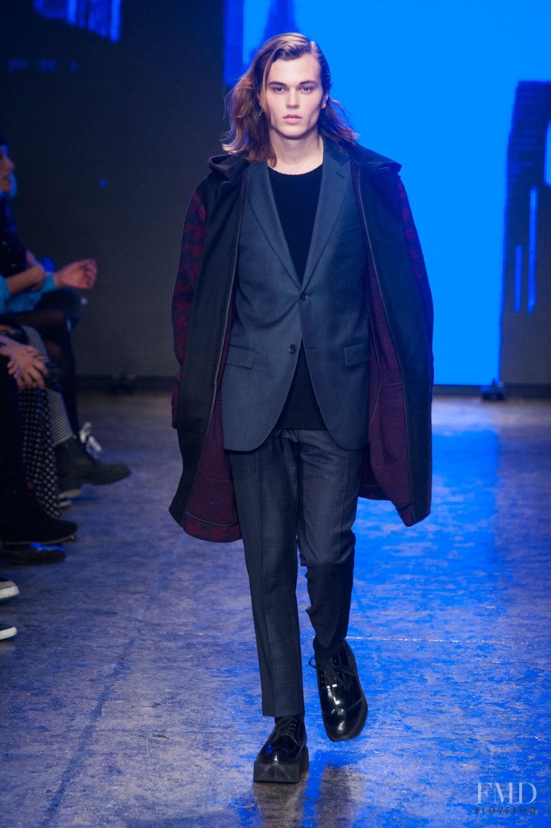 DKNY fashion show for Autumn/Winter 2014