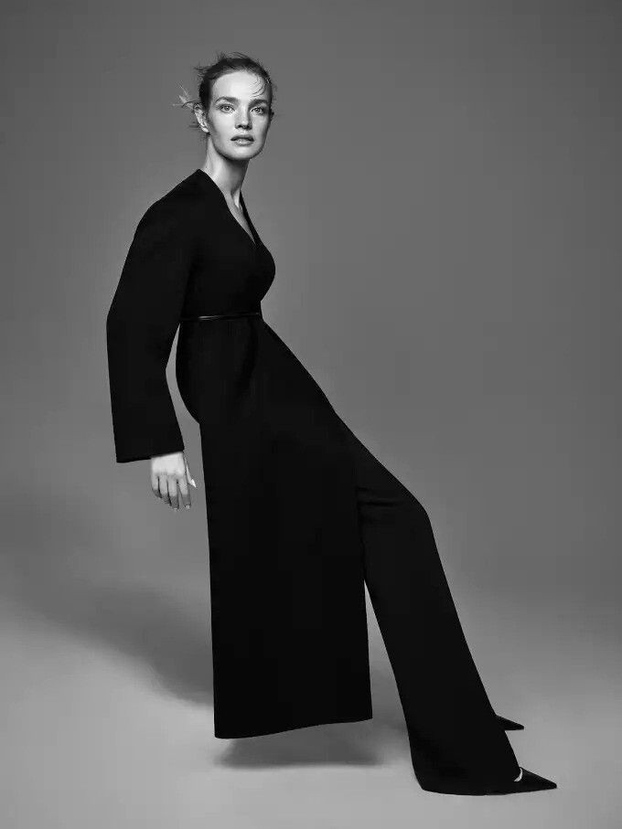 Natalia Vodianova featured in  the Zara advertisement for Autumn/Winter 2022